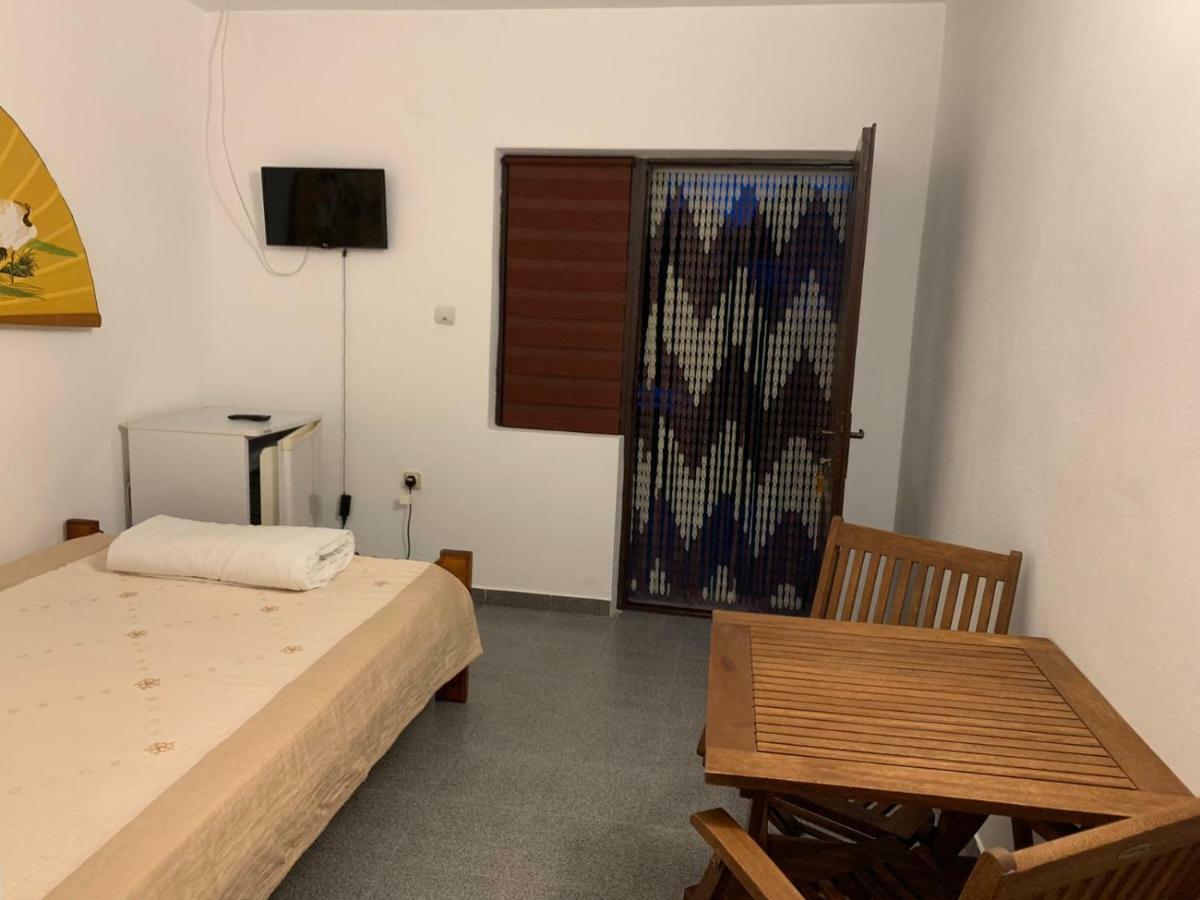 Hotel Casa Ghemus Costinesti Extérieur photo